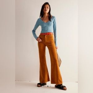 Rollas Eastcoast Corduroy Flare